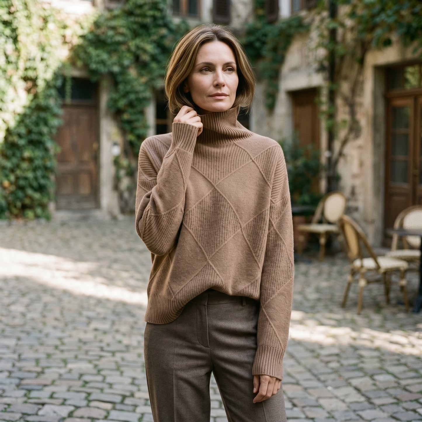Sophia - Elegant Warm Turtleneck Shirt for Women