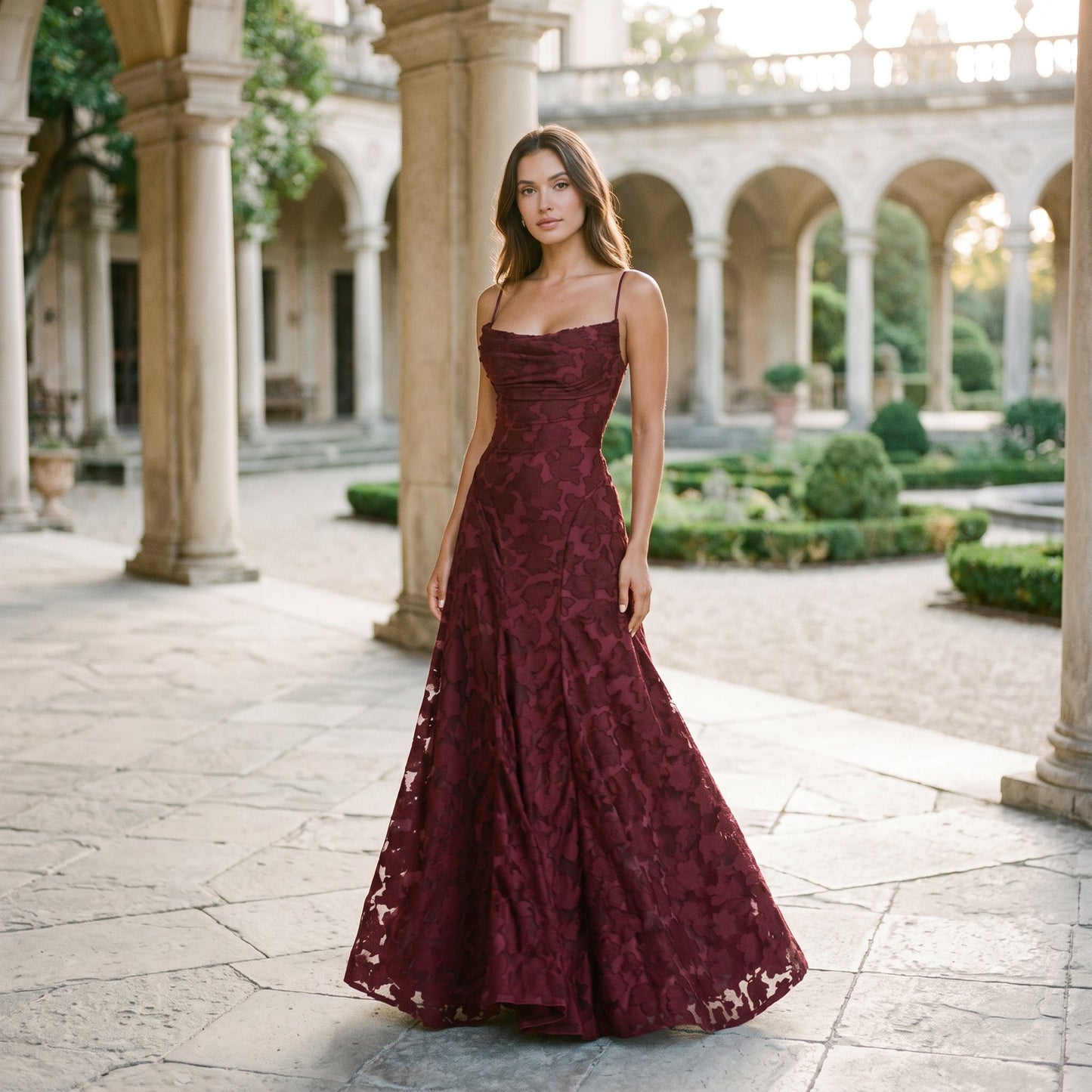 Sophie - Elegant Lace Maxi Evening Gown for Formal Events