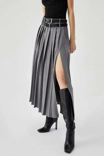 Amara - Elegant Pleated Black Maxi Skirt for Women