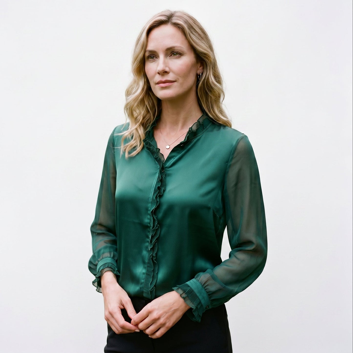 Ava - Elegant Feminine Long Sleeve Blouse for Summer