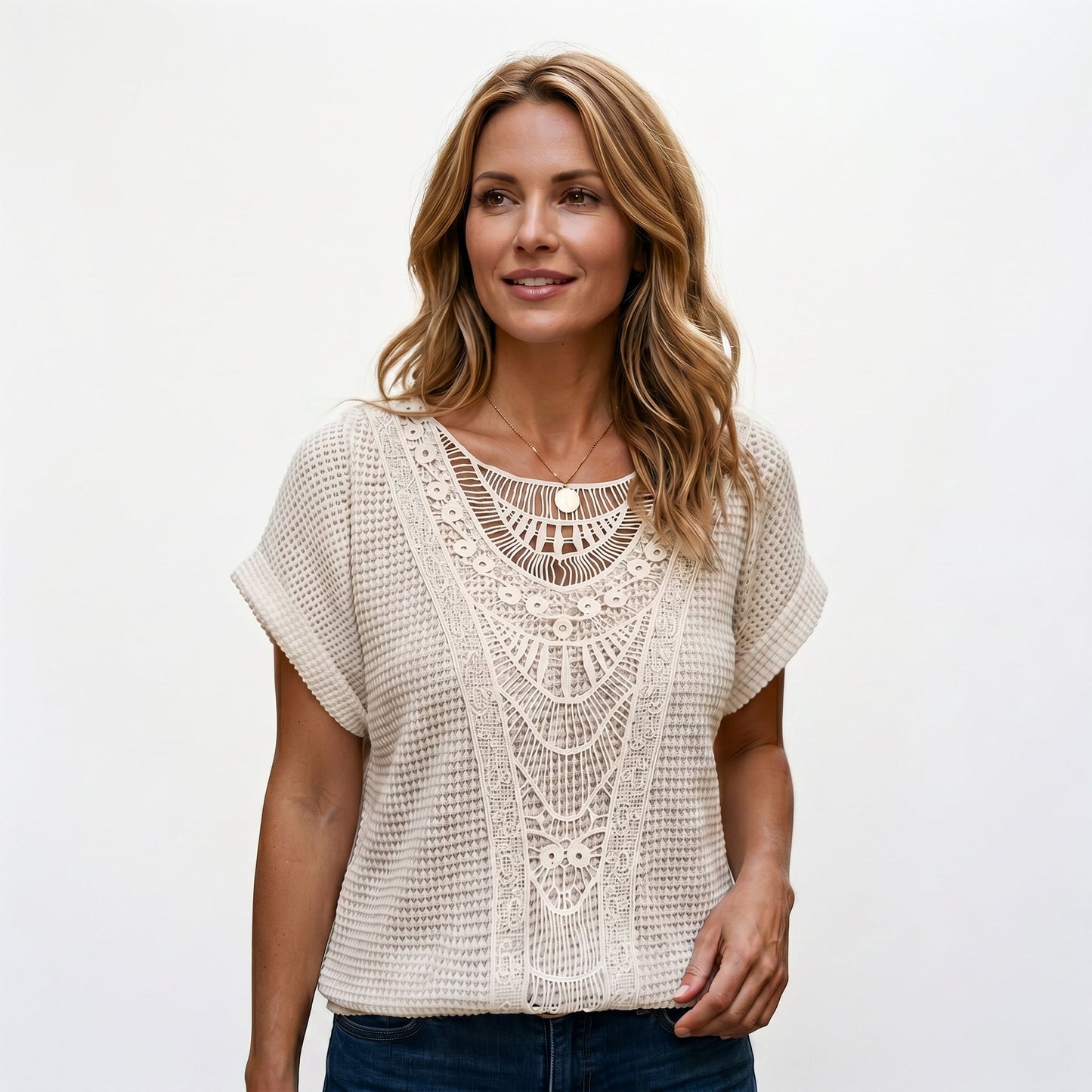 Ella - Elegant Relaxed Fit Women's Top with Lace Trim