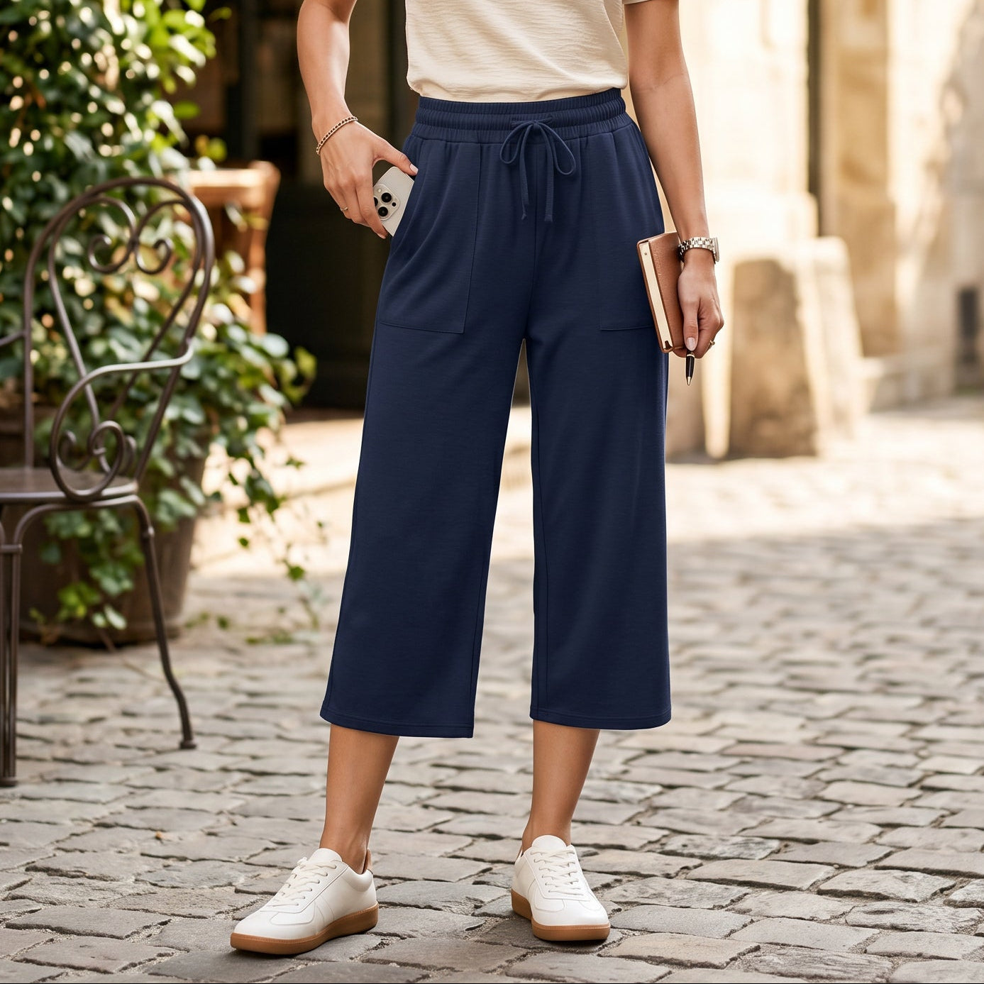Emma - Comfortable Loose Capri Yoga Pants