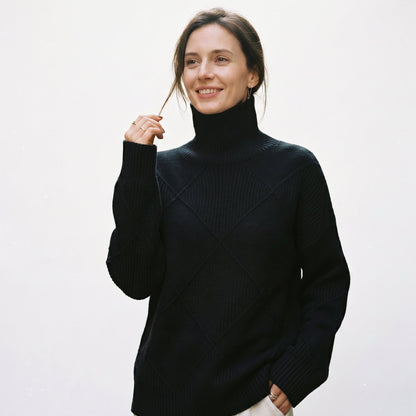 Andrrea - Elegant Cozy Turtleneck Sweater for Women