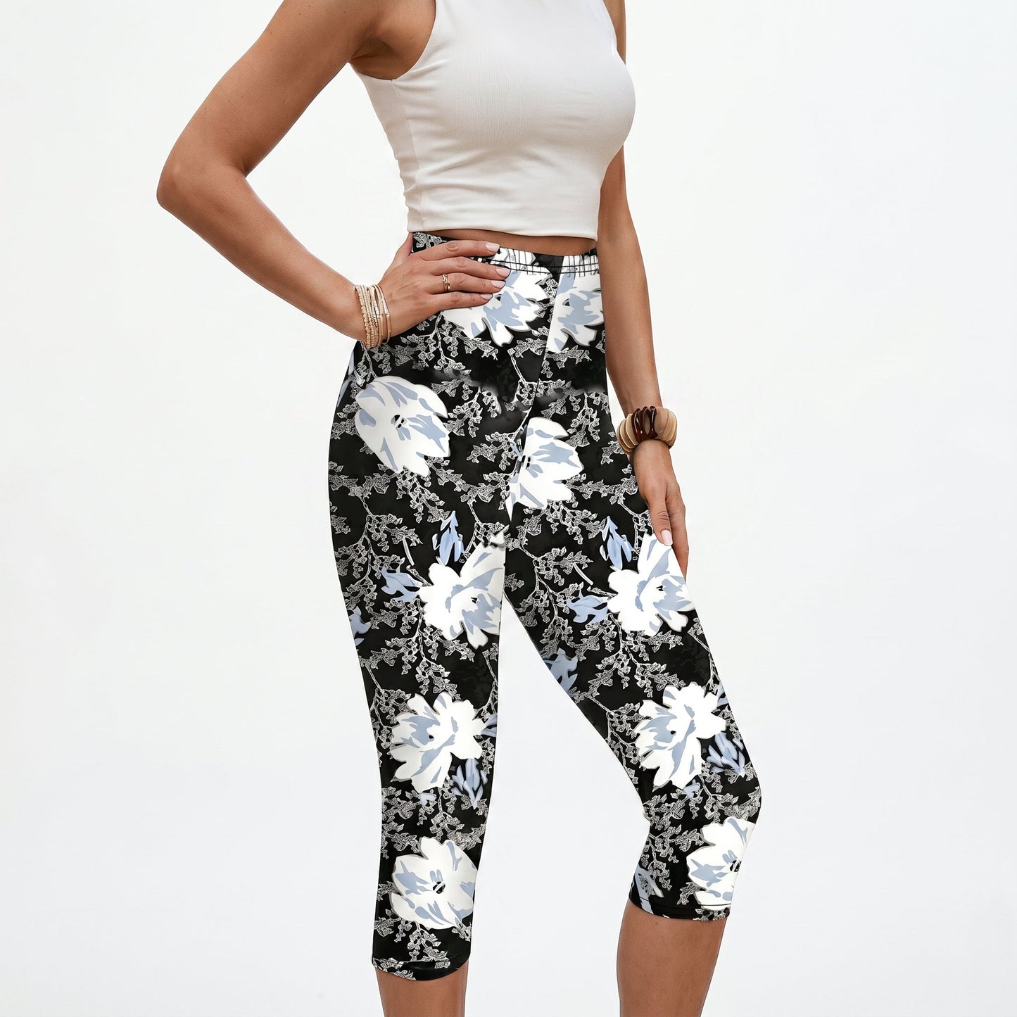 Adriana - Trendy Plus Size Cropped Trousers